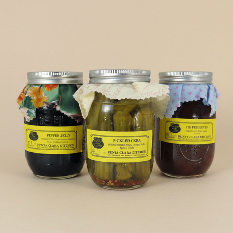 The Pantry Shelf---Pint Jars
